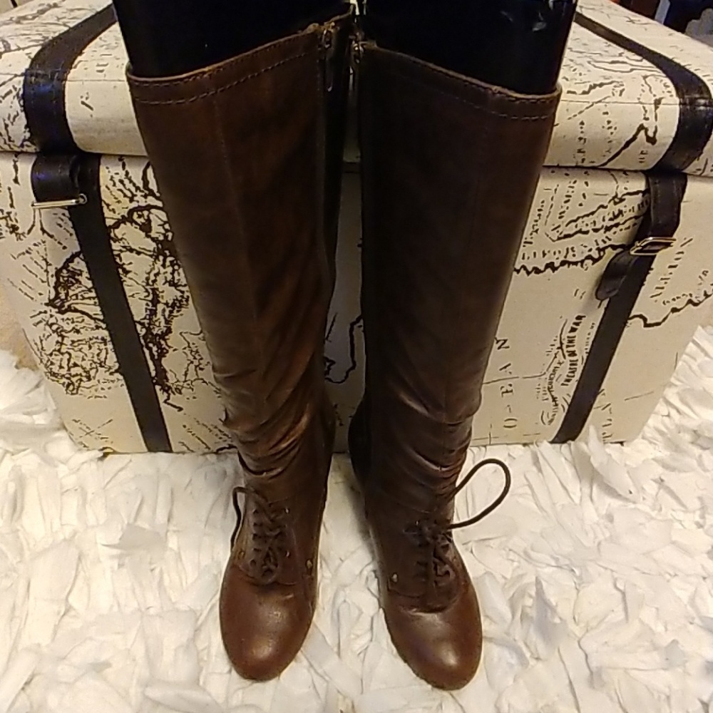 Brown boots